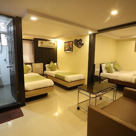 Hotel Happyland Mumbai Phòng bức ảnh