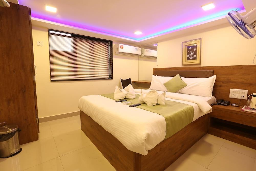 Hotel Happyland Mumbai Ngoại thất bức ảnh