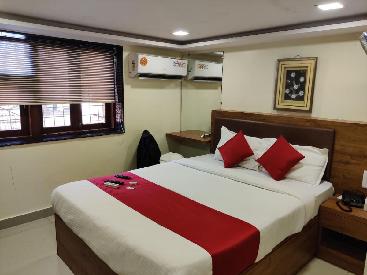 Hotel Happyland Mumbai Ngoại thất bức ảnh