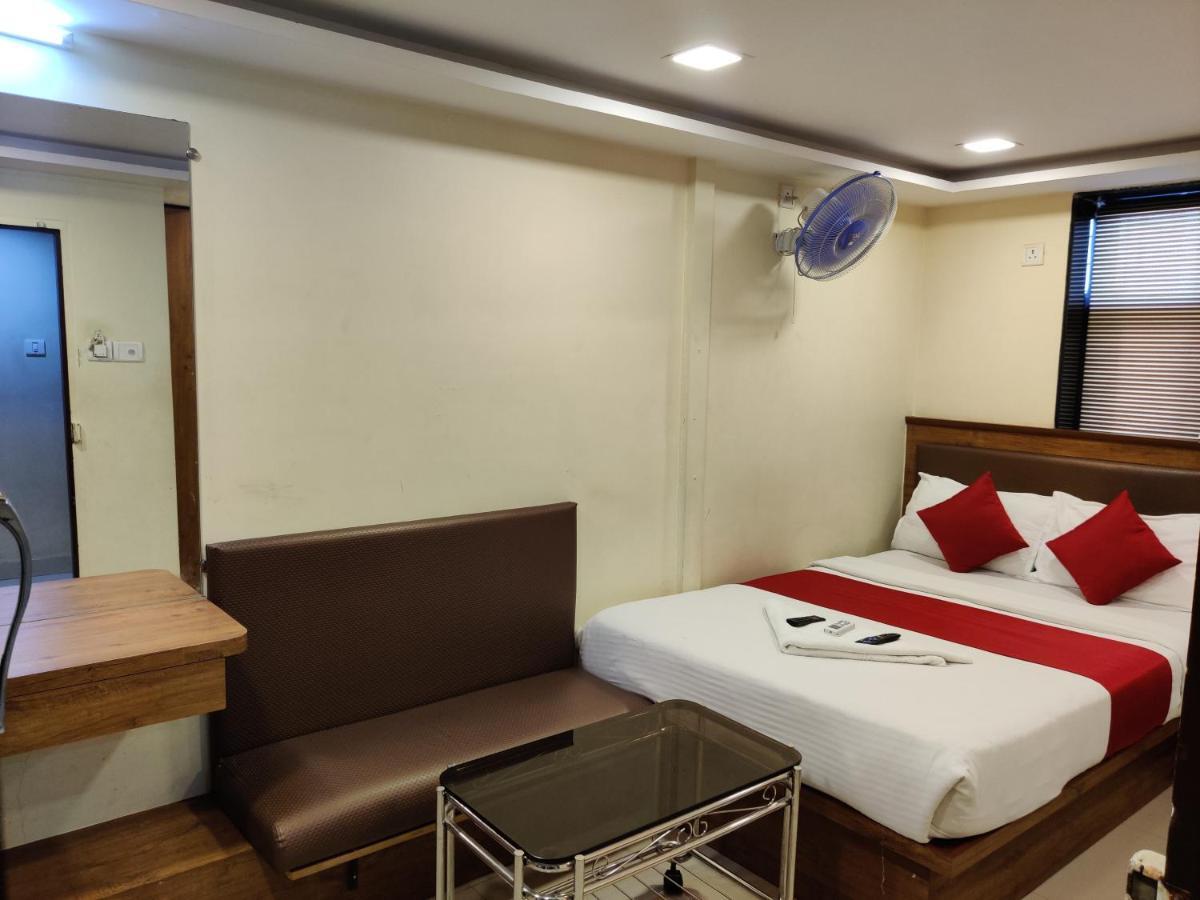 Hotel Happyland Mumbai Ngoại thất bức ảnh
